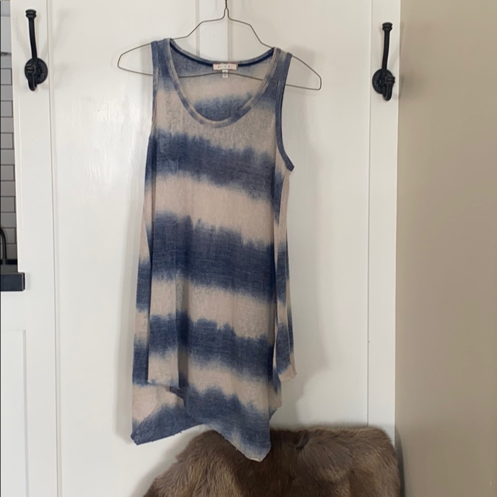Anthropologie Flowy Tank